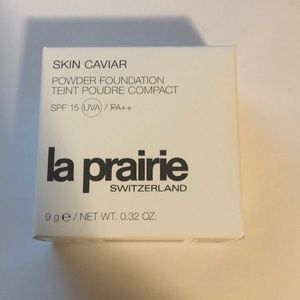 La prairie skin caviar powder foundation bundle